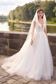 Check spelling or type a new query. Brautkleidspitze Brautkleider Braukleid Hochzeitskleider Hochzeitskleid Brautmode Brautmodentirol Ti Prinzessinnenkleid Kleider Hochzeit Kleid Hochzeit