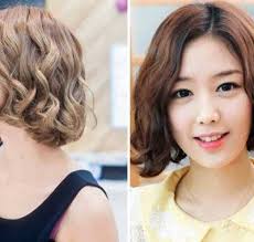 8 short hair with bangs korean #koreangirlshorthairwithbangs #koreanshorthairwithbangspinterest #shortcurlyhairwithbangskorean #shorthairwithbangs2019korean #shorthairwithbangskorean #shorthairwithbangskorean2018. Korean Short Curly Hair With Bangs