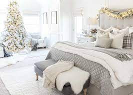 Nice 43 Classy Christmas Bedroom Decorations Ideas Classy Bedroom Christmas Bedroom Christmas Decorations Bedroom