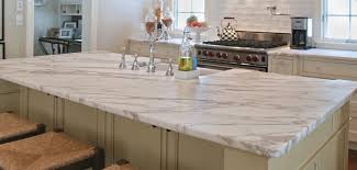 Sanki diğer kimyasallara göre çok etkili olmaz gibi bir ön yargı olsa da ahşap parke laminantlarınızın temizliğinde kimyasal kullanımı ömürlerini kısaltır ve zamanla deforme eder. Arap Sabunu Ile Mermer Temizligi Nasil Yapilir