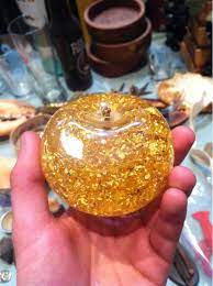 Sorting Through A Bunch Of Stuff In My House I Have A 23 Karat Golden Apple Should Give Me Full Health Right Budder Minecraft Apple