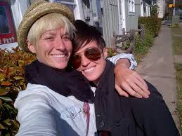 The family of megan rapinoe, including her father jim rapinoe, and members of her community in redding, california, celebrate her world cup victory as the u.s. Pin By Bruce Tomaso On Uswnt Usa Soccer Women Women S Soccer Team Womens Soccer