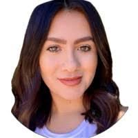 Claudia Chavarin's Instagram, Twitter & Facebook