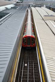 London Underground Central Line 91227 Stratford London Underground Stratford Rail Europe