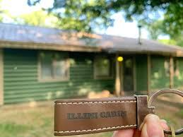 Apr 20, 2016 · guests can visit officers' wardrooms, admiral's and captain's cabins, radio rooms, the galley, and medical, barber, and other service areas. A Secluded Getaway At Kishauwau S Starved Rock Area Cabins O The Places We Go