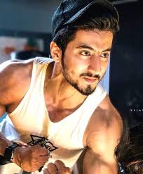 Firdous Shaikh (firdousshaikh2004)