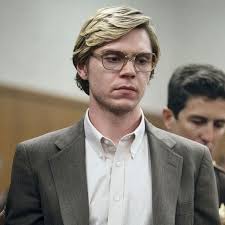 Evan Peters wins Best Actor for Monster: The Jeffrey Dahmer Story.  #GoldenGlobes