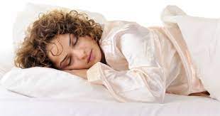 We recently published an article about plopping curly hair, which is yet another way to sleep with your curly do. If You Wear Your Hair Wet To Bed Read This Now Naturallycurly Com