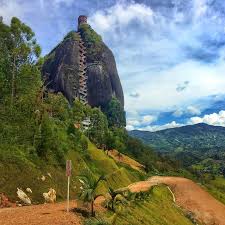 El peñon de guatape was first climbed in 1954 by 3 local men using sticks fixed against the rock's walls. The Astounding Staircase Of El Penon De Guatape In El Penol Colombia Photo By Roaming Robby On Ig Would You Walk Up These 649 Steps Leave Your Comment