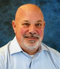 Kevin Stelzer's Instagram, Twitter & Facebook