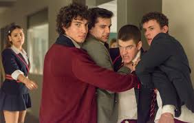 Two new members of the cast for season 3, and their characters, were introduced in a short netflix video shared by actress ester expósito, on 4 october 2019. Elite Season 3 Spoilers Air Date Cast News Netflix S Elite Theories