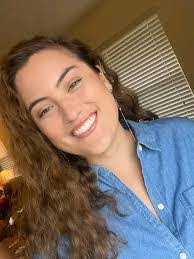 Angelica Rutledge's Instagram, Twitter & Facebook