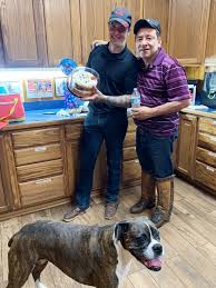 Happy birthday Nathan Lusk! 🥳🎉🎈 We hope you had a wonderful day 🐴 and  it was great to celebrate with Victoria & you 🐾🧁