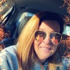 laura bell（@ljaden）さん