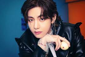 Recently, however, bts's jungkook and itzy's lia also suddenly had rumors about secret dating. Netizens Wonder If Bts S V Had Intentionally Given Fans A Hint Of The Concept For Permission To Dance Prior To The Teaser Release Allkpop