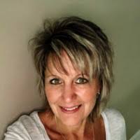 Catherine Keyes's Instagram, Twitter & Facebook