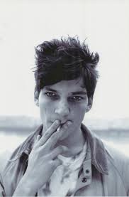 Burberry traz novos talentos britânicos em campanha