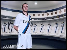 Between december 2011 and january 2012, anyway, the side manages to get a notable comeback: Inter Milan Away Shirt 2011 2012 Nike Football Shirt Soccerbible