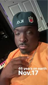 Shout out to everyone who tags me every time I'm spotted