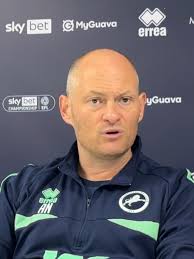 Does anyone have feedback for Muzza before tonight's game? (Watch till the  end)