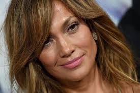 Hustlers star jennifer lopez, pictured a the sag awards in los angeles. How Did Jennifer Lopez Get Ready To Play A Stripper Mastermind In Hustlers