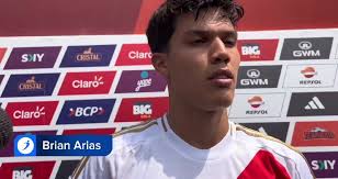 🗣 Brian Arias, jugador de la Selección peruana Sub-20, manifestó que se  han hecho bien las cosas en este par de amistosos frente a Costa Rica en La  Videna. , 📹 @luccinaparicio