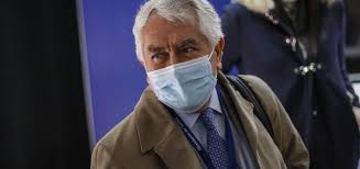 En medio del balance de este jueves el ministro de salud, enrique paris, se refirió a una fiesta ocurrida en cachagua, comuna de zapallar, en la región de valparaíso. Ministro Paris Ante Fiestas Clandestinas En Cachagua Es Un Atentado A La Salud Publica Del Pais