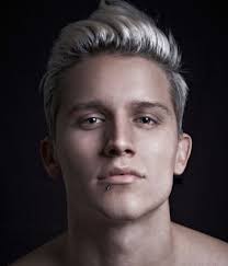 Cute Dark Skin Guys Pesquisa Google Mens Hairstyles Platinum Blonde Hair Weird Haircuts