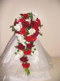 See more ideas about gladiolus wedding, gladiolus wedding bouquet, wedding. Red Carnation And Ivory Gladioli Wedding Bouquet I Made This One For A September Wedding 2012 Gladiolus Wedding Bouquet Gladiolus Wedding Boquette Wedding