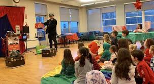 Dean Davids Magician, 92 Brindlewood Path, Colchester, CT 06415, US