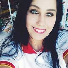 Amanda Loch (amandaloch21)