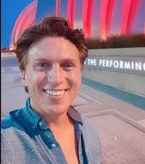 CONVERSATIONS: Professional Actor