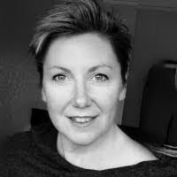 Belinda Caswell's Instagram, Twitter & Facebook