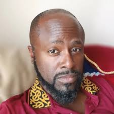 i had no idea they used a practical suit for colossus in X-Men: The Last  Stand. he looks so good here