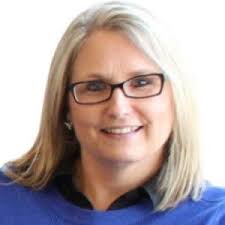 Top Real Estate Agents & Realtors in Black Hawk County, IA for 2025  (Verified)