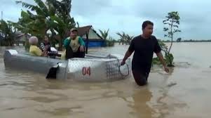 Mirip sun4m1, tiongkok alami banjir terbesar dalam sejarah!! Banjir Kudus Meluas Ribuan Rumah Di 10 Desa Terendam Bagian 1