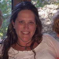 Karen Hopp's Instagram, Twitter & Facebook