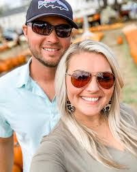 Sonya Winn's Instagram, Twitter & Facebook