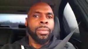 Edward Downey's Instagram, Twitter & Facebook