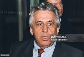 1,416 Gericht Stock Photos, High-Res Pictures, and Images