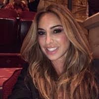 Rochelle Bass's Instagram, Twitter & Facebook