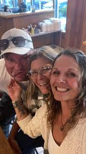 Paulette Gollan (@nubnudesigns) • Instagram photos and videos