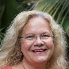 Miriam Coyle's Instagram, Twitter & Facebook