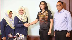 Permainan bola jaring diambil dari permainan bola keranjang. An Najwa Lakar Sejarah Bermain Liga Luar