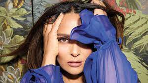 The duo looked perfect in black dresses while hayek rocked her long black hair, which brushed her shoulders gracefully. Eternals Star Salma Hayek On Being Terrified Of Her Superhero Costume Variety