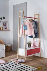 Portant A Vetements Meuble Rangement Amenagement Chambre Enfant Rangement Bebe