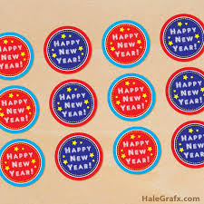 Free Printable Happy New Year Cupcake Toppers New Year S Cupcakes Happy New Year Cupcake Toppers Printable