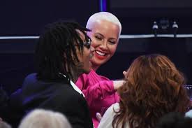 Wiz khalifa amp amber rose 39 s son 2018. Wiz Khalifa Amber Rose Are Proud Parents Their Son Sebastian Hits The Stage Dance Hits