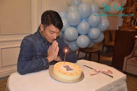 Tickets for his 27 september last year, andy lau broke down on stage as he had to cancel his remaning four shows in his concert series at the hong kong coliseum due to flu. Hong Kong Superstar Andy Lau Promises Fans Concert And A New Record After Covid 19 Blows Over Video Showbiz Malay Mail