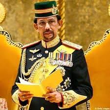 The items displayed go back to some 29 generations of the present sultan. Onet Maharlica Sulu And Brunei Royal Families Blood Facebook
